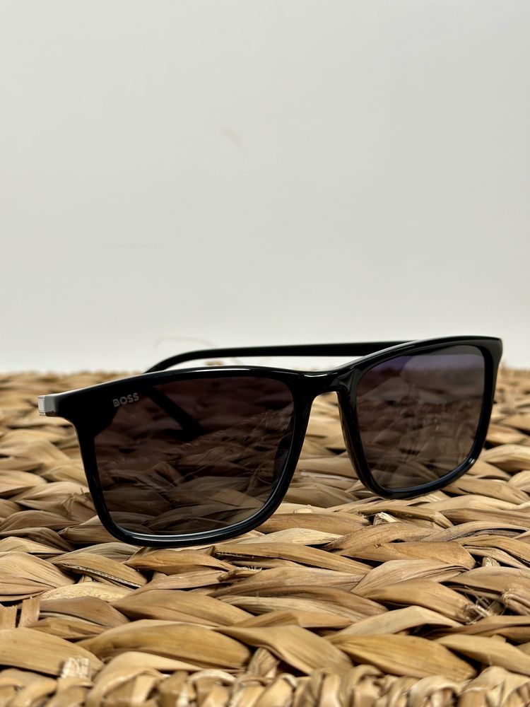 Сонцезахисні окуляри BOSS, unisex. 100% оригінал.