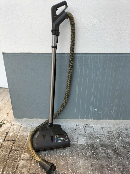 Vendo escova elétrica