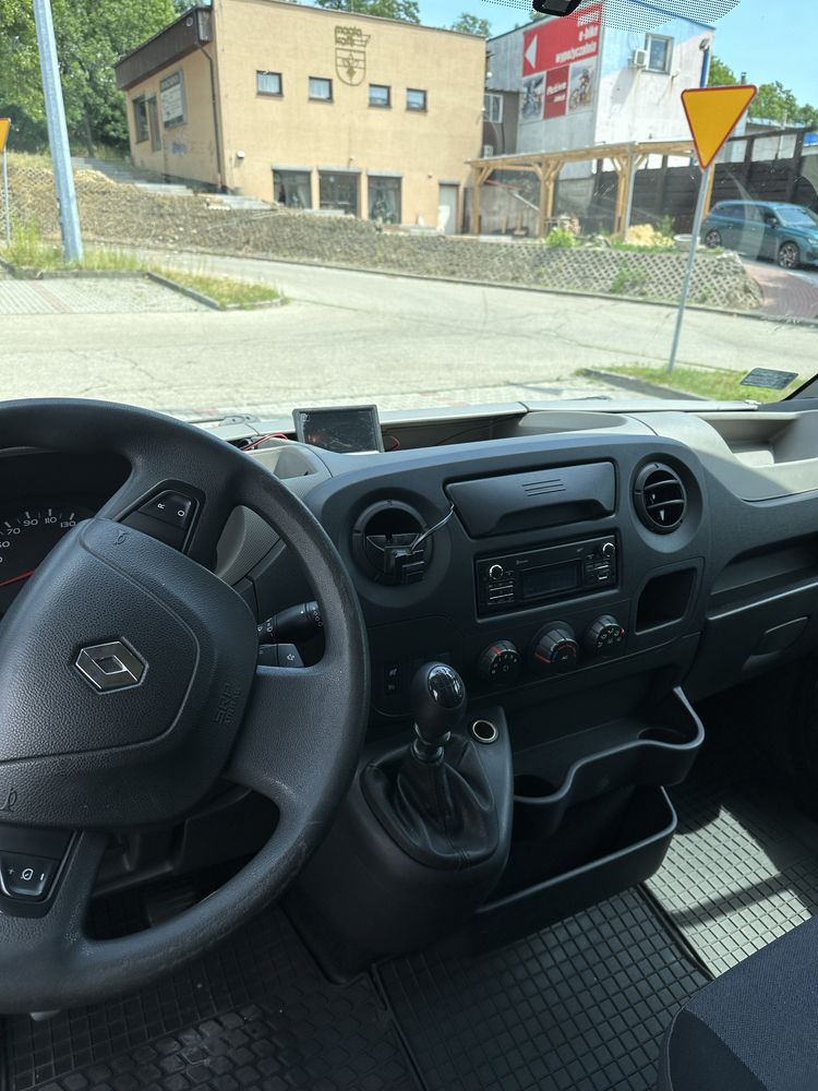 Wynajem Bus Najem Wypożyczalnia Blaszak L2H2 L3H2 klima TopTop