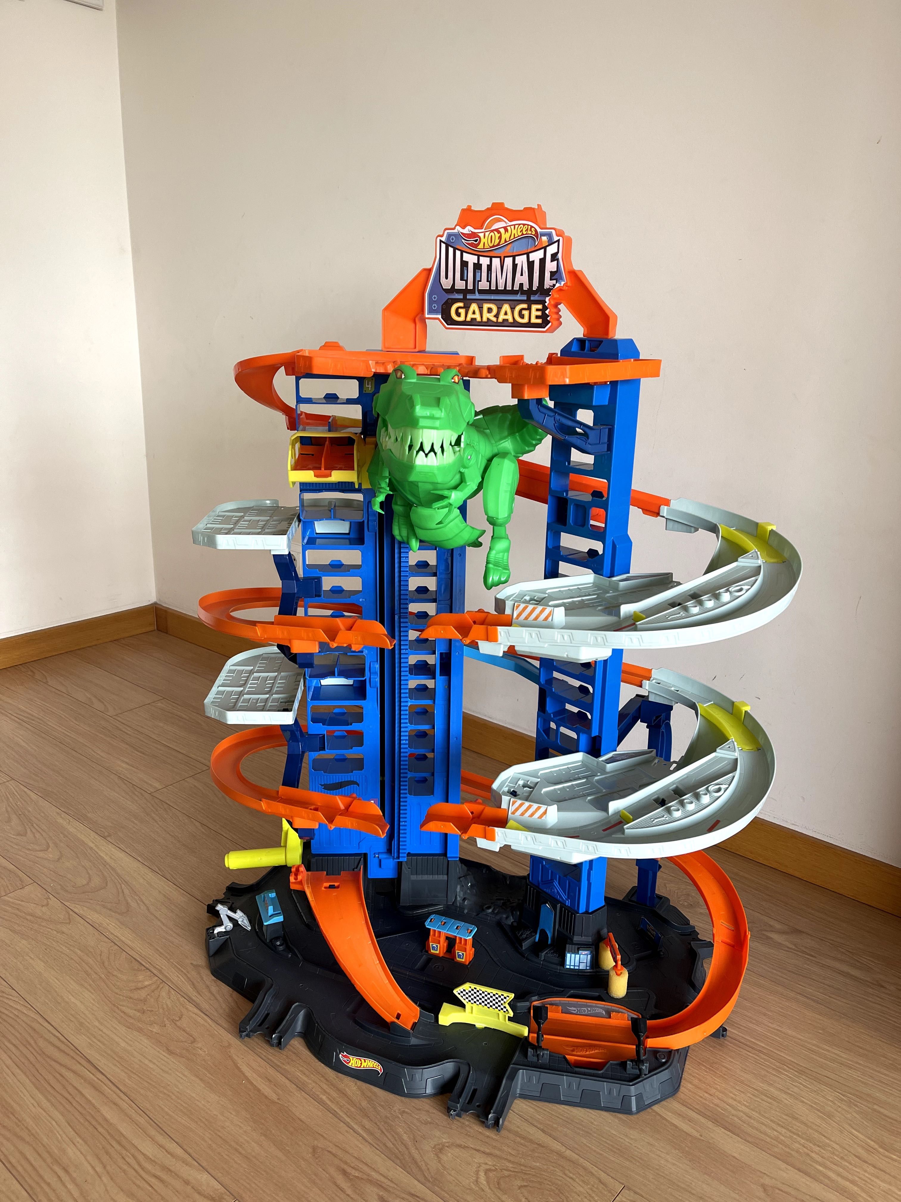 Pista HotWheels City Mega Garagem