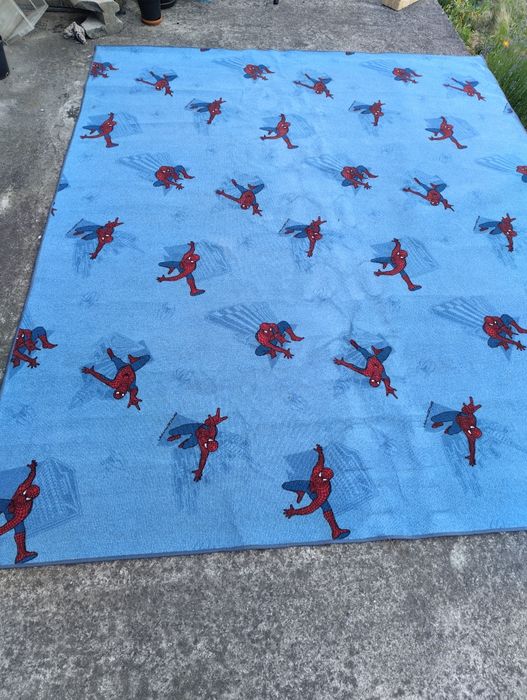 Dywan Spiderman 3x2,5m