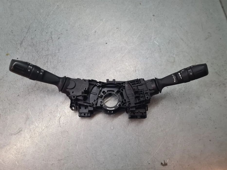 Conjunto / manetes de luzes e limpa vidros TOYOTA Auris Touring Sports