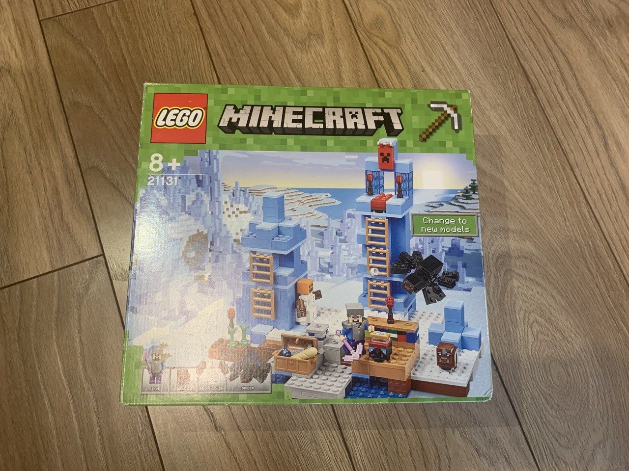 РІДКІСНИЙ Конструктор LEGO Minecraft 21131, "Крижані шипи". 454 деталі