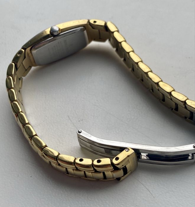 Женские часы Romanson Giselle RM1123RLG(GD) – элегантность и стиль