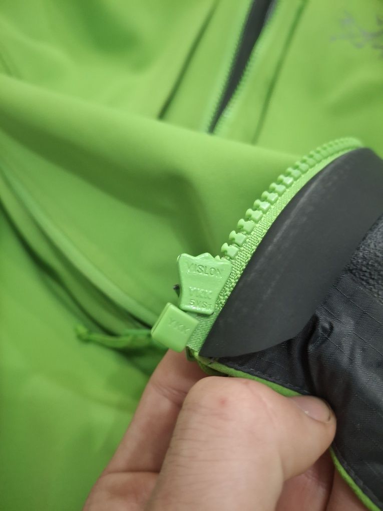 Вітровка Arc'teryx legit