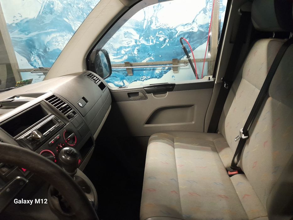 Sprzedam volkswagen transporter 1.9 tdi