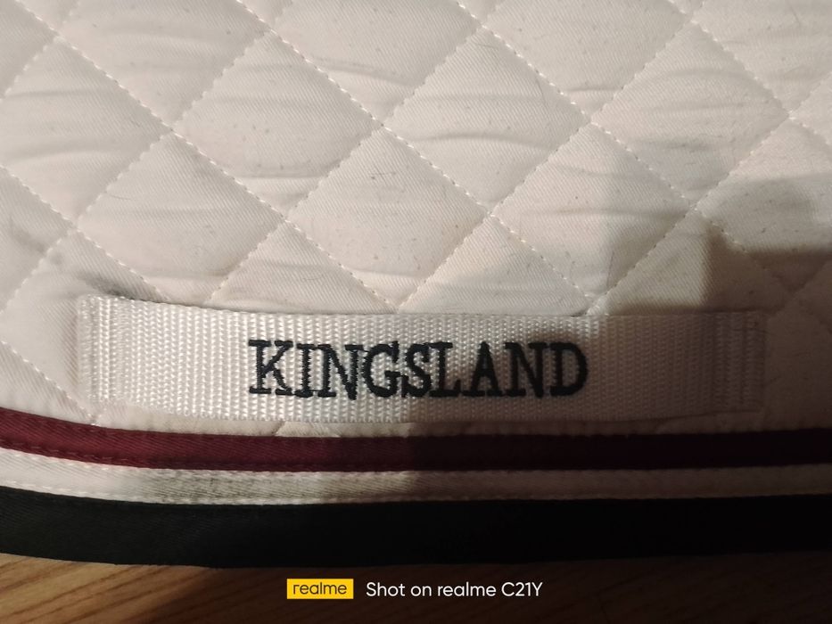 Biały czaprak kingsland stan bardzo dobry