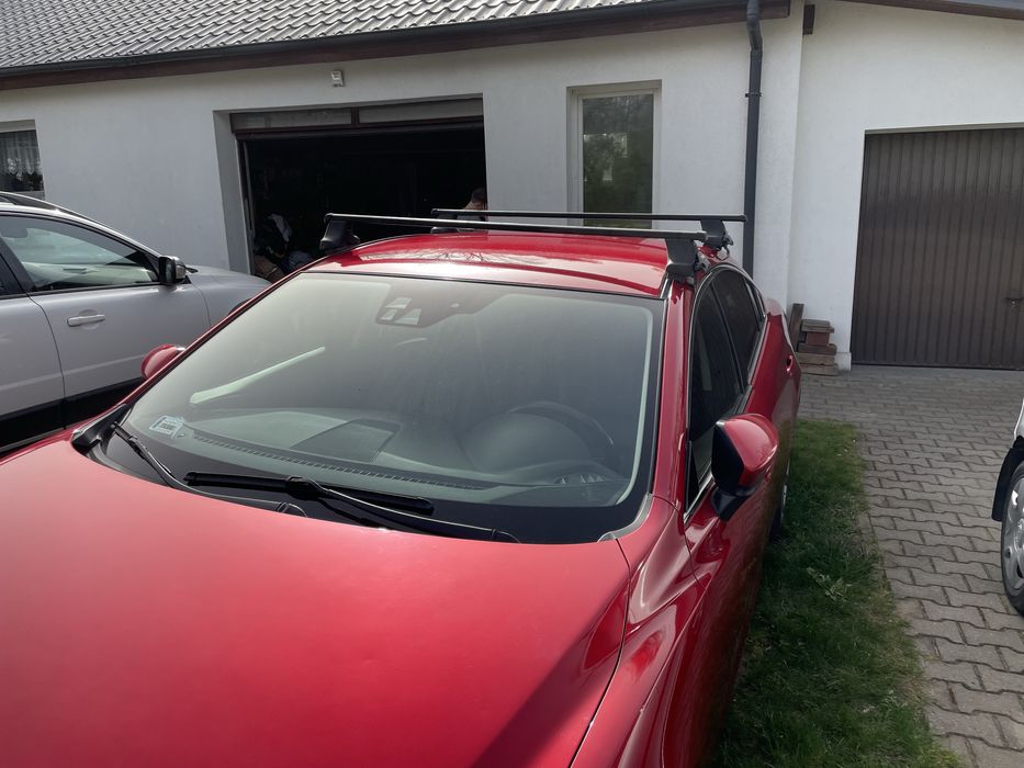 Belki dachowe Thule do Mazda 6