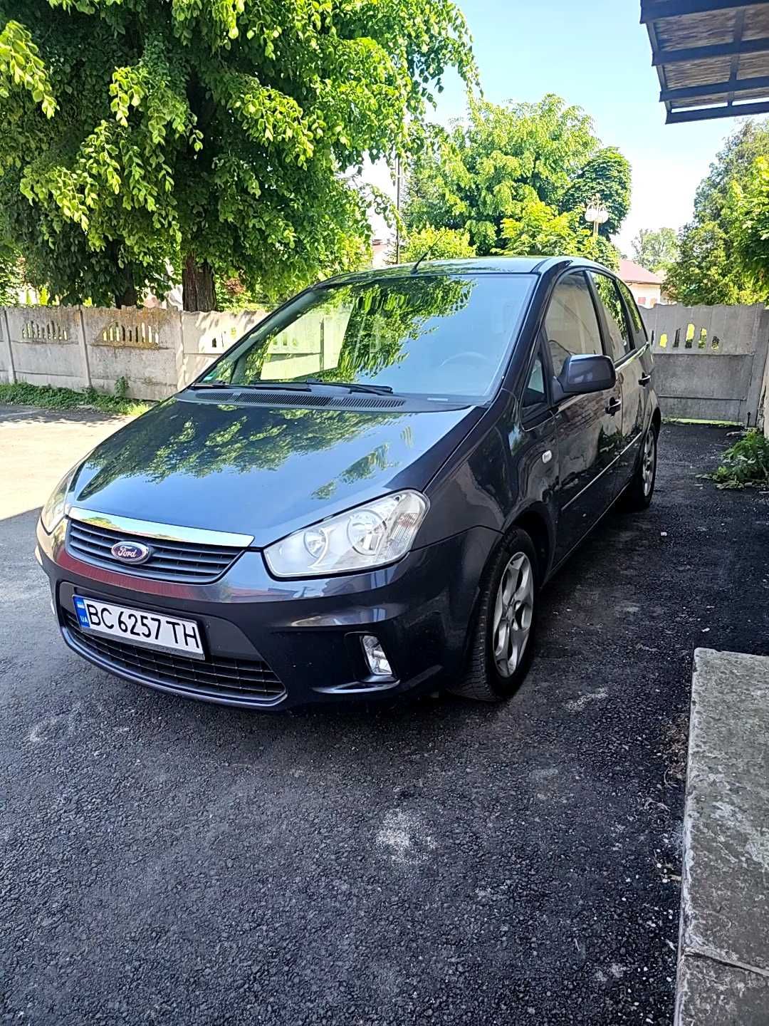 Продам Ford C-Max 2009 року бензин 1.6