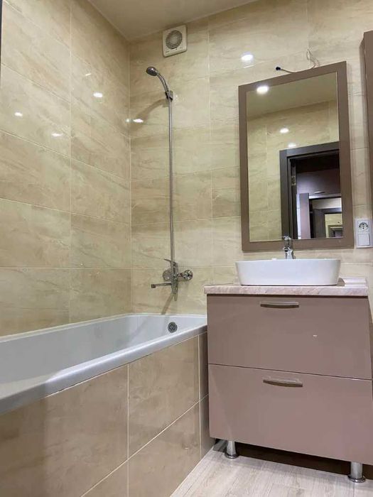 Продаж 1к квартири ЖК Щасливий підстанція ТРЦ Дафі гагаріна новобудова