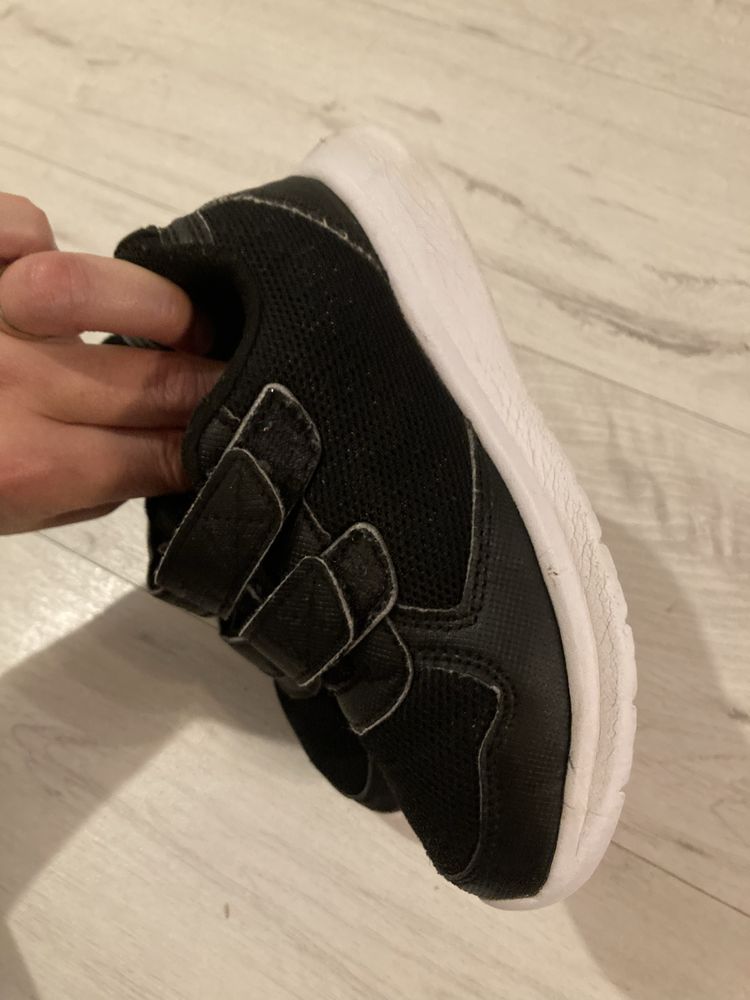 Adidasy Sprandi rozmiar 30