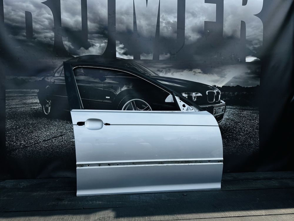 BMW E46 передня права дверка Двері Дверь е46 R 354 Серебро Тітан Сіра