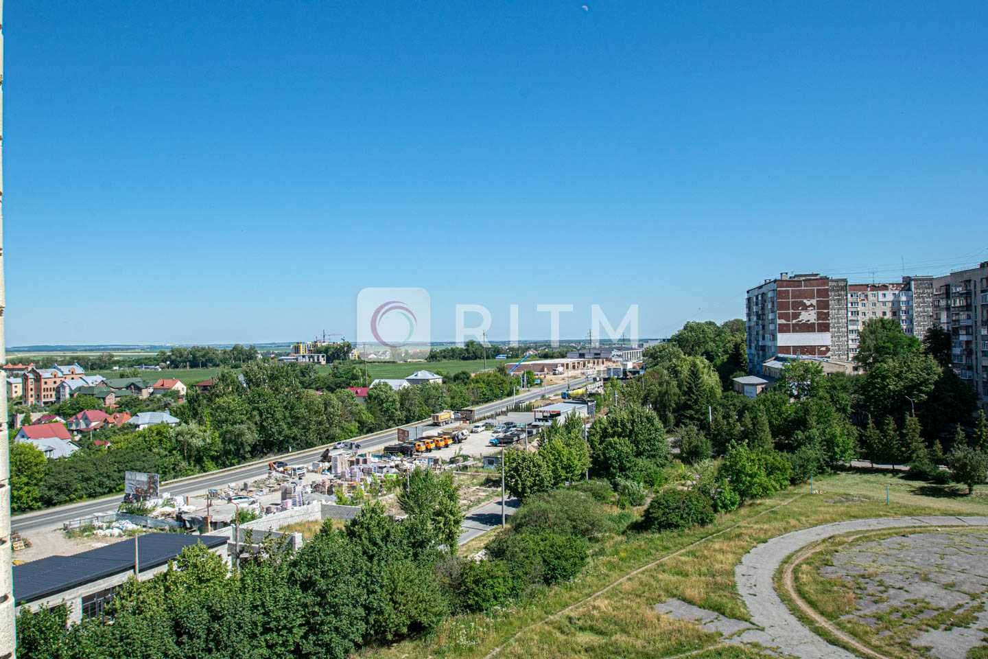 Продаж 2-к. квартири на вул. Курбаса 6