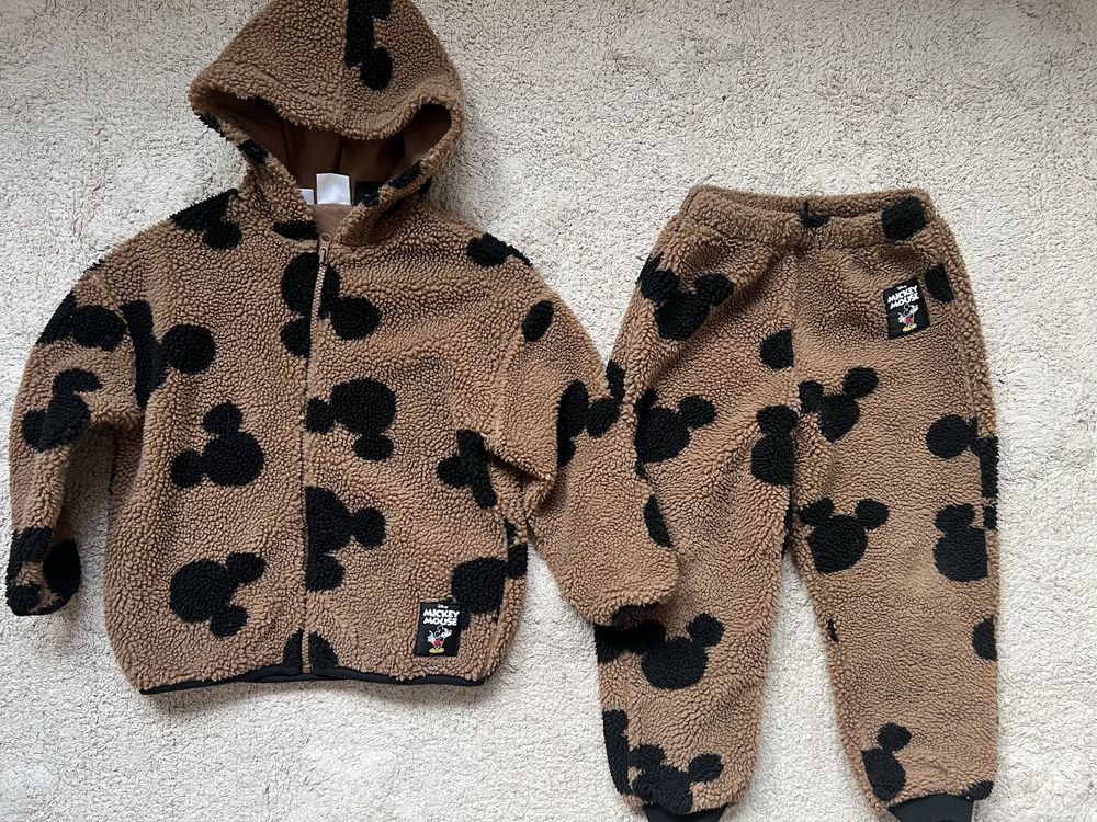 Dres mickey mouse Zara r.110