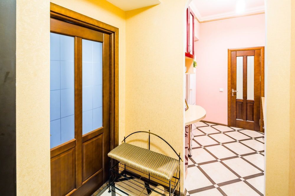 вул. Городоцька 51/Оренда житла Подобово 2-кімнатна квар./для 4 осіб