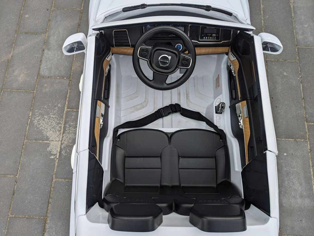 Samochód akumulatorowy/elektryczny Volvo XC60
