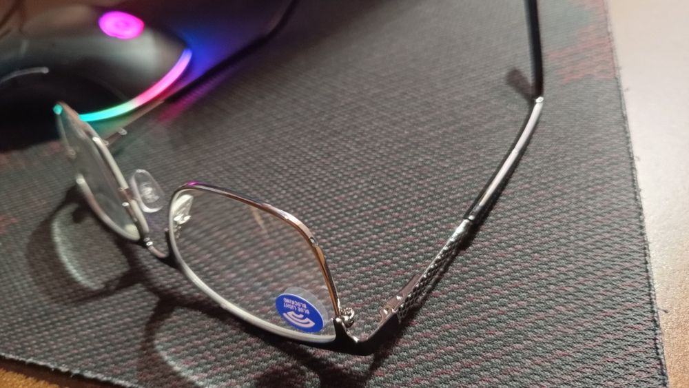 Очки для зрения новые Blue Blocker в металлической оправе +2,5