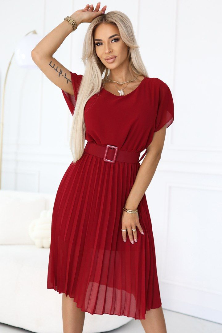 Sukienka MIA Bordowa Plisowana Midi z Paskiem Elegancka Wizytowa