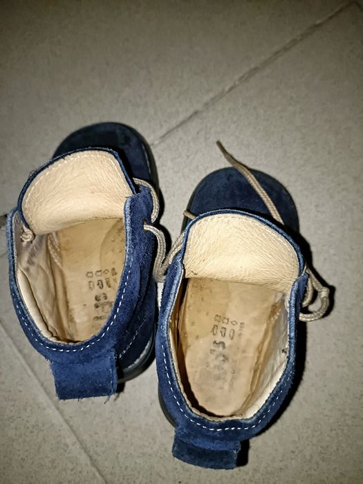 Botas criança confortáveis em pele