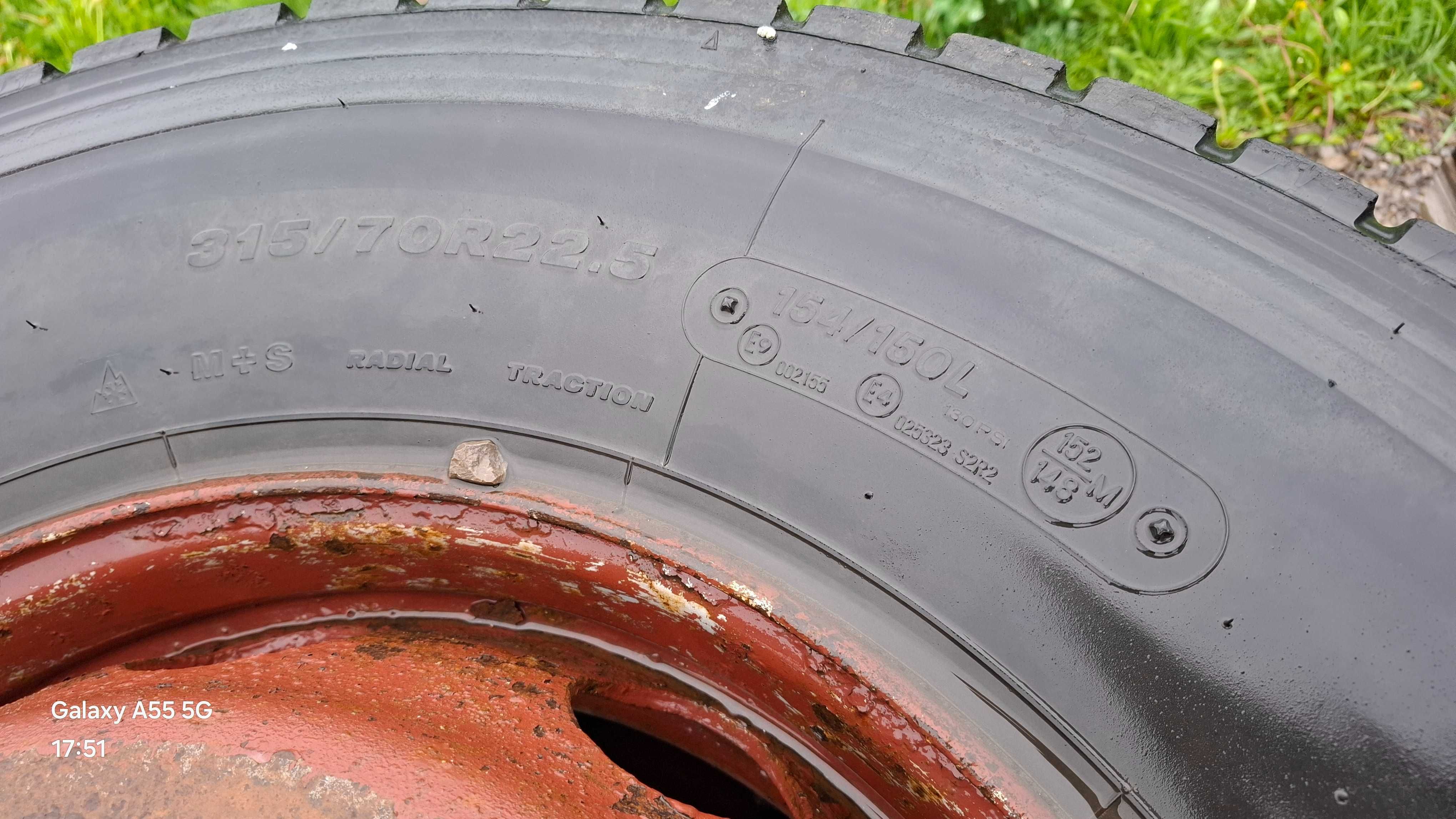 Komplet 8 szt kół 315/70 - R 22.5 BRIDGESTONE 10 DZIUR
