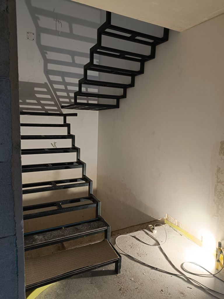 Schody metalowe, konstrukcje schodów, schody kompleksowo