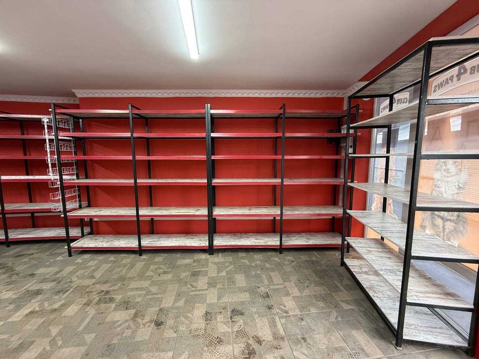 Продаж комерційного приміщення в центрі Надвірної! БАЗАР