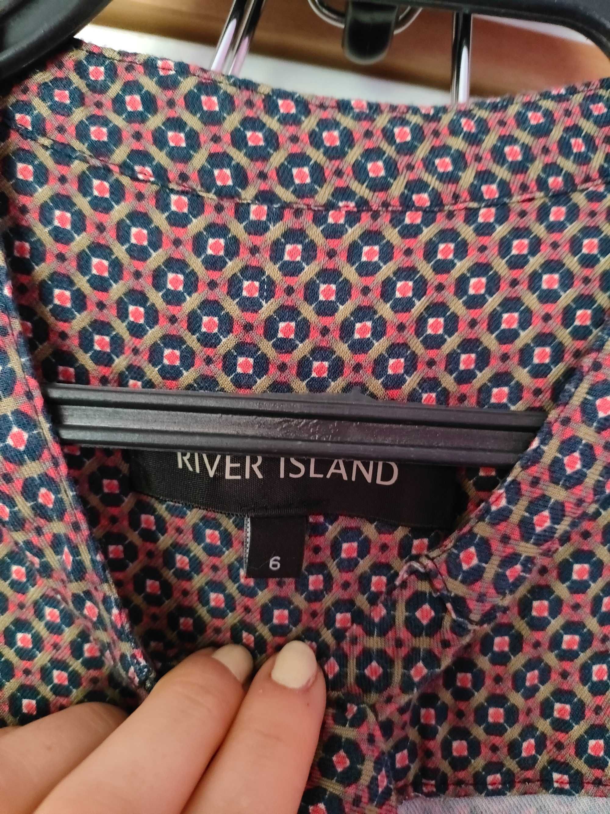 Kombinezon z krótkim rękawem River Island r. 32