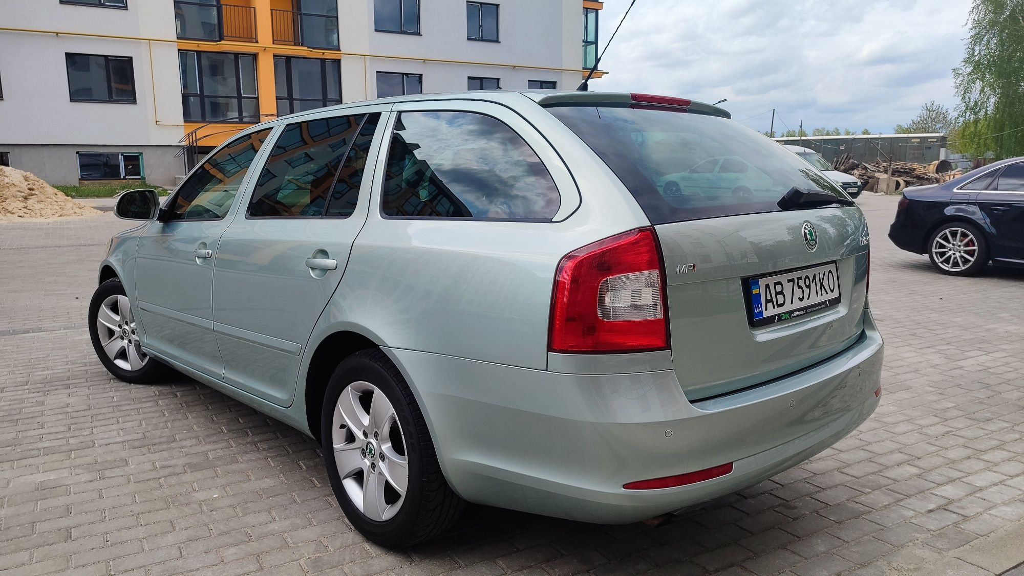 Skoda Octavia 1,6 MPI на Aisin автомат Кпп, Elegance