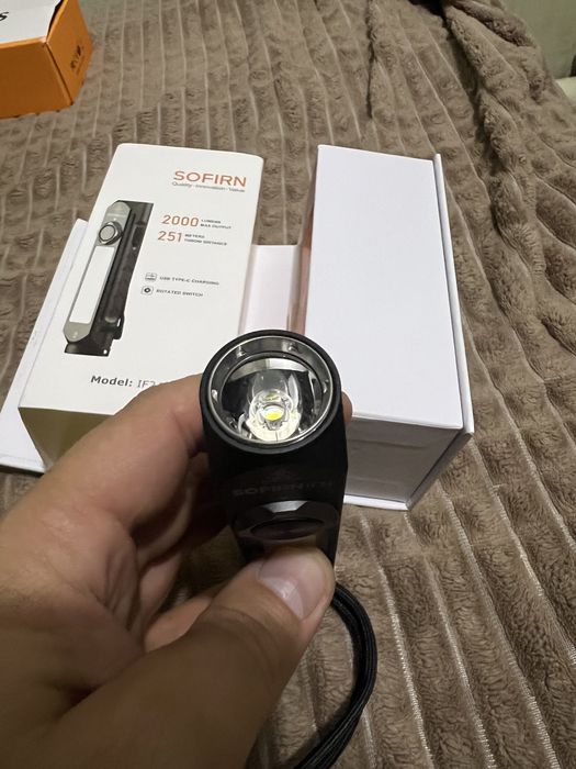 Ліхтарик фонарь Sofirn IF24 SST40 18650 фонарик 2000lm Mini SC13