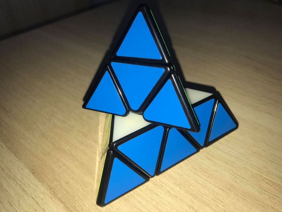 X-Man Design Bell Magnetic Pyraminx