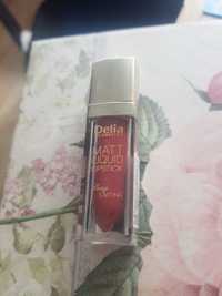 Matowa pomadka płynna Delia Mat Liquid Lipstick 304