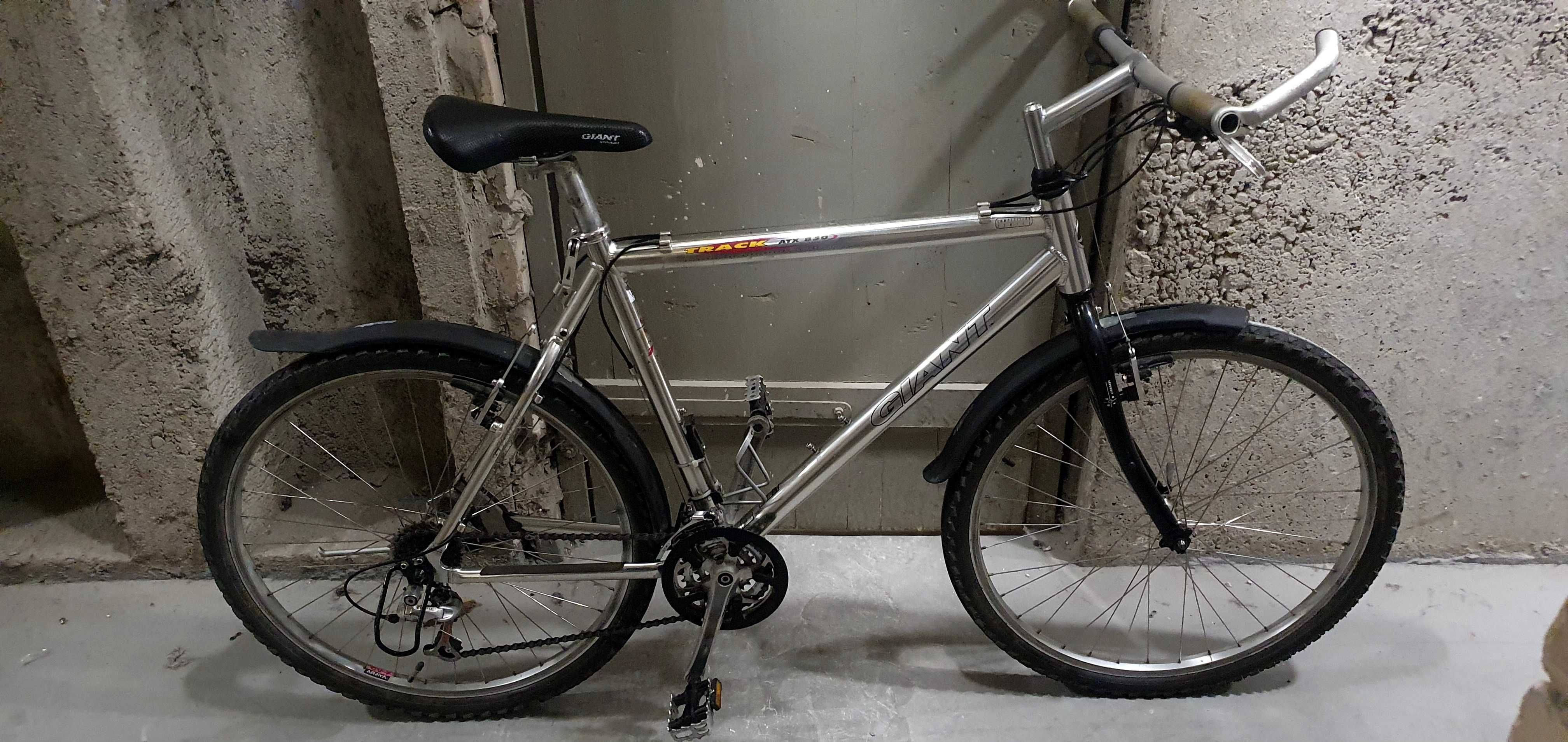 Rower GIANT Track Atx 850