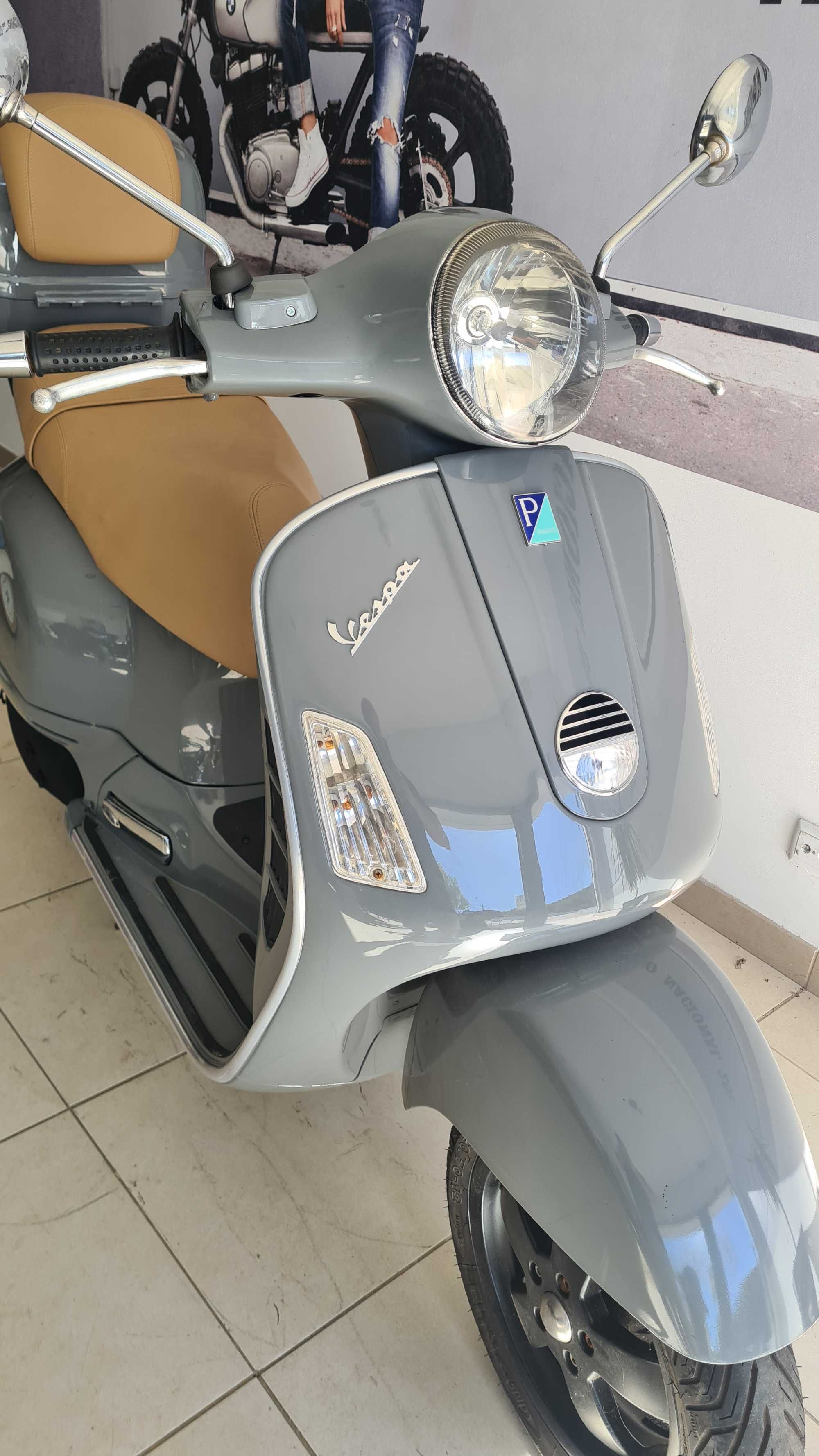 Super Vespa GTS 125