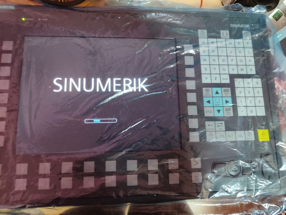 Sinumerik pcu50.3-c hmi  + панель оператора
