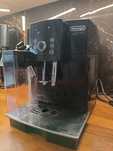 Ekspres DeLonghi cappuccino Smart