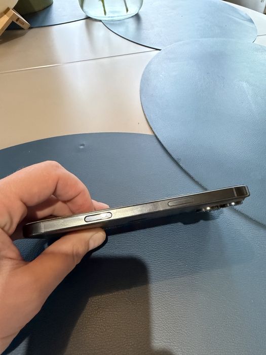 Iphone 16pro max 512gb back titanium