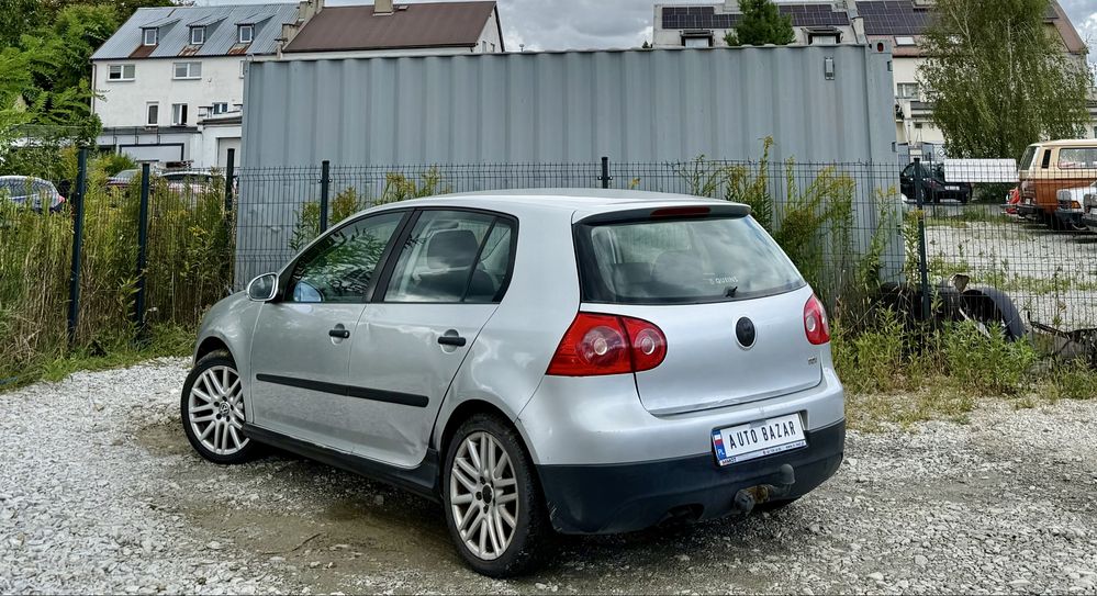 Volkswagen Golf V 1.9 TDI > Automat > 2007 > Klima > Alufelgi > Hak