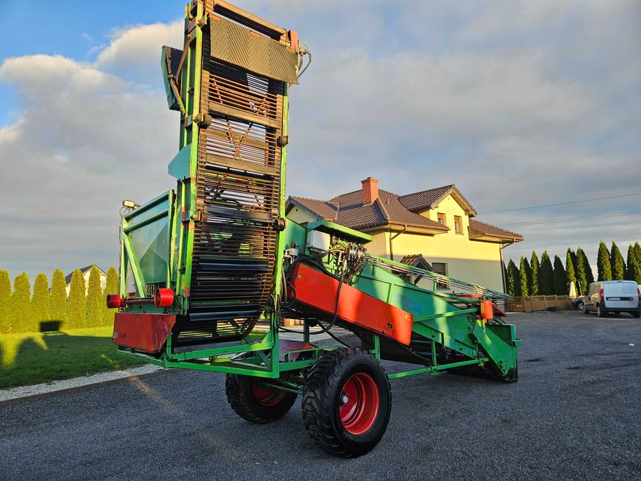 Kombajn do kopania sadzonek oraz warzyw ziół Basrijs