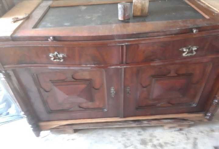 Antyczny kredens - antyk