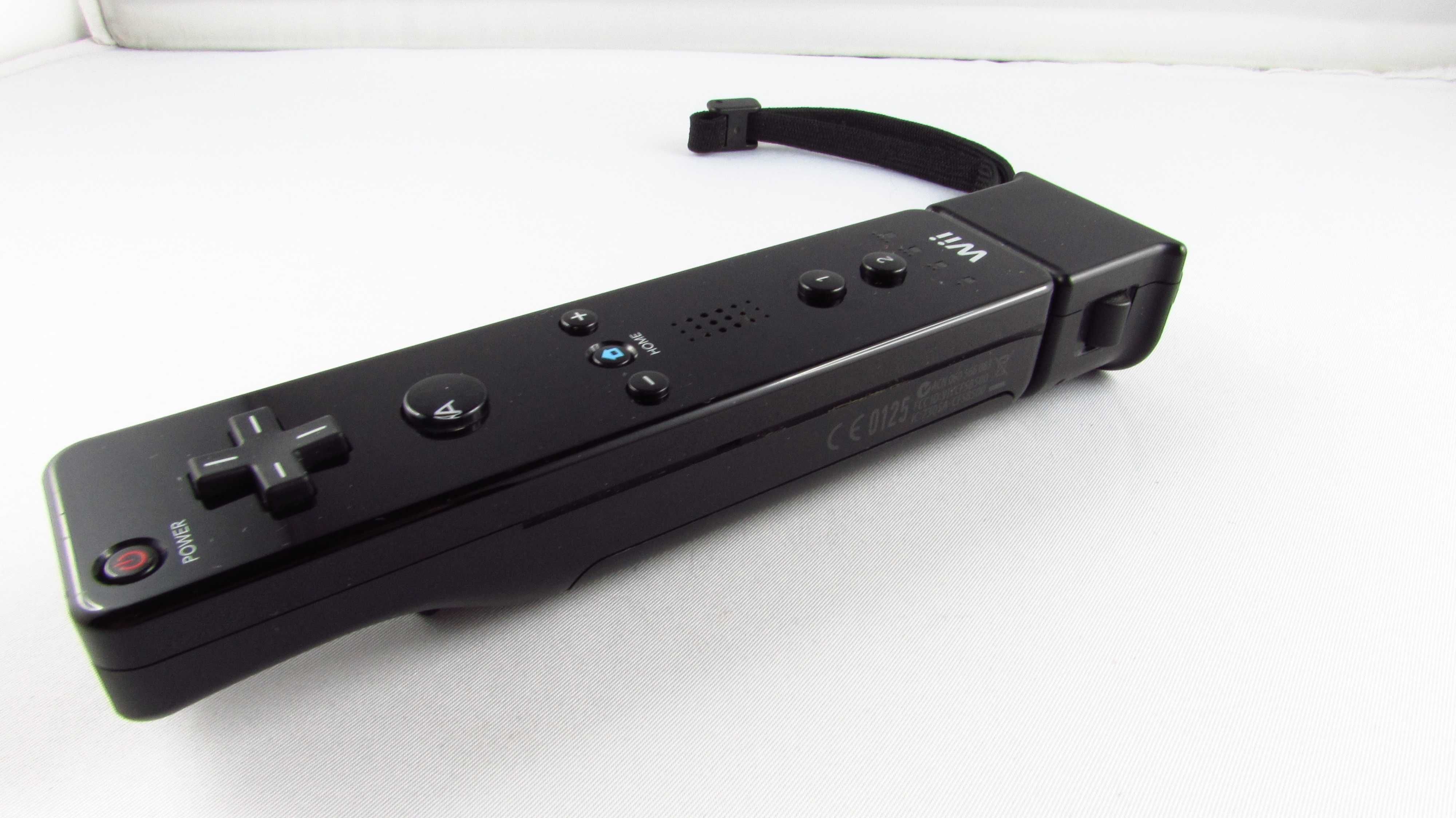 NINTENDO - Oryginalny Wii Remote Pilot + Motion Plus Czarne 1