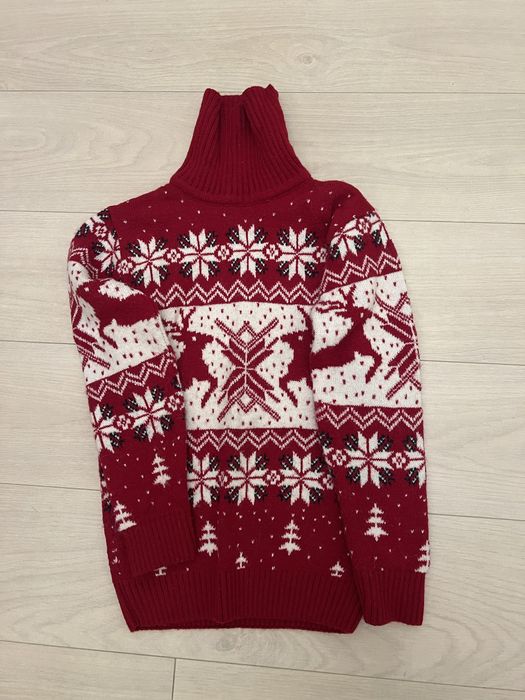Светр новорічний
