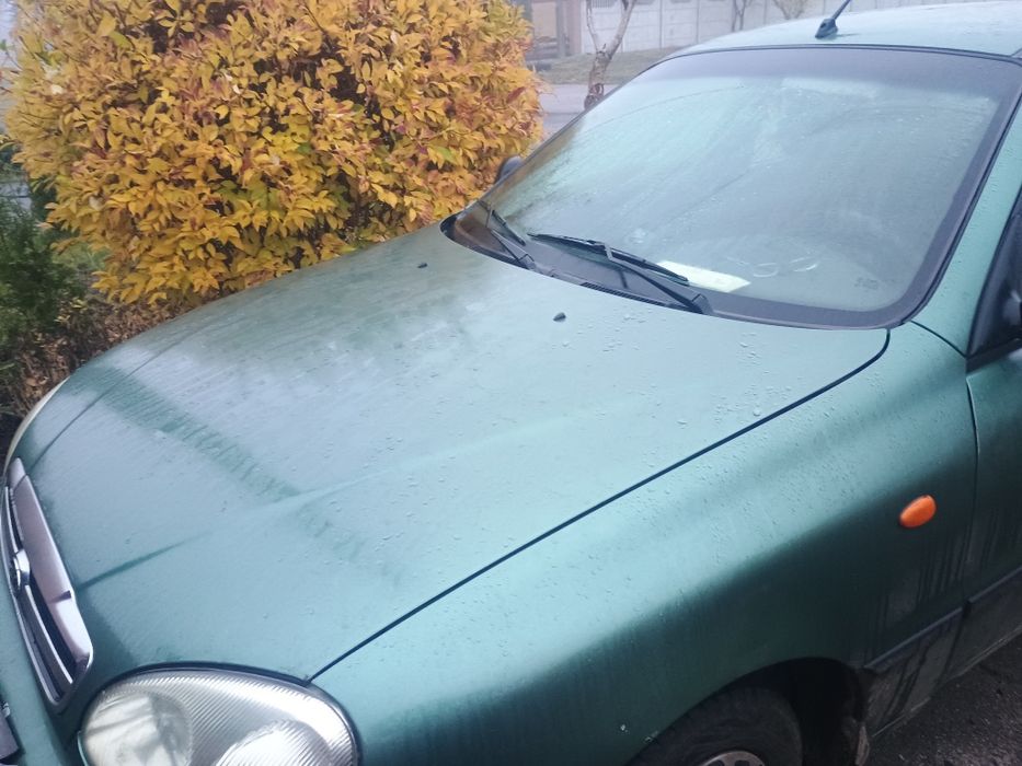 Автомобіль Daewoo Ланос