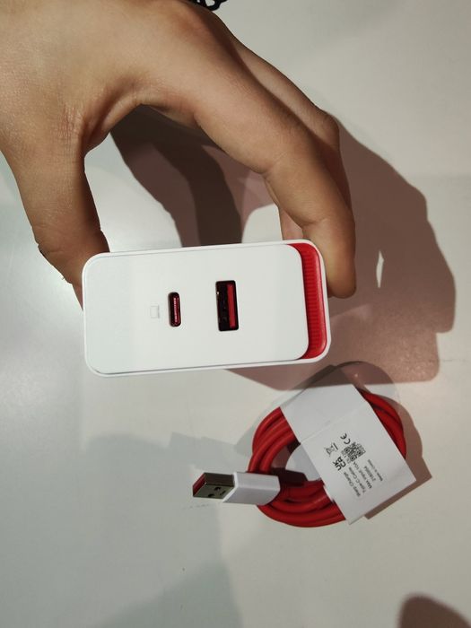 Ładowarka Oneplus superVOOC 100 w z dwoma portami nowa