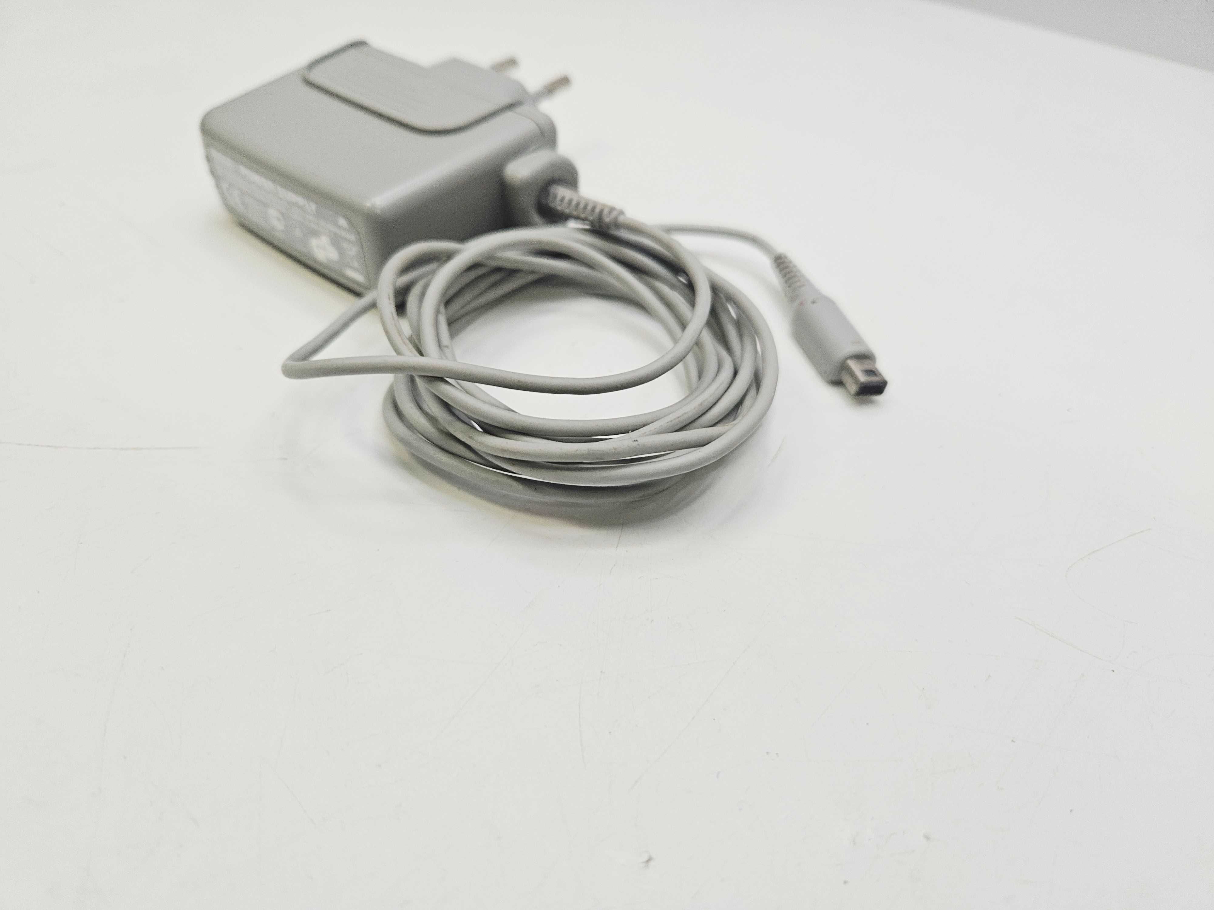 Zasilacz Nintendo WAP-002 4.6V 900mA 3DS XL