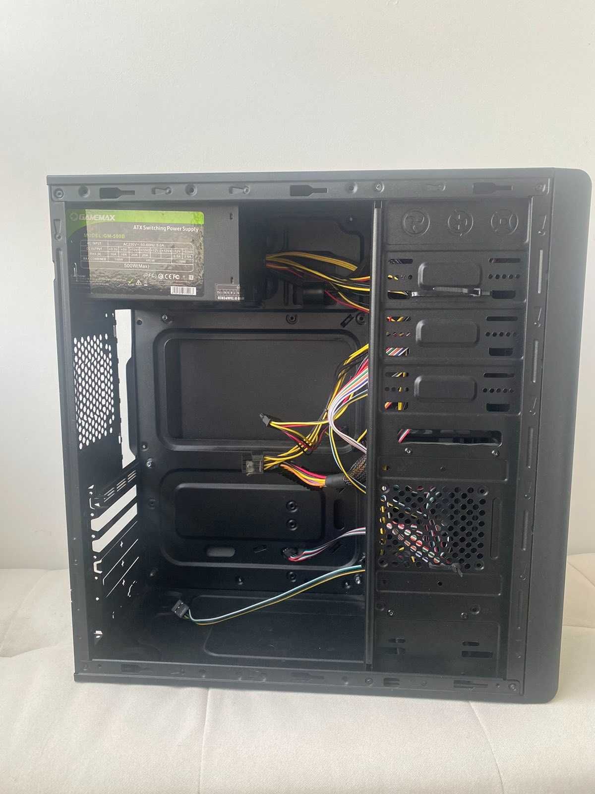 Системний блок. Корпус GAMEMAX MT515. З блоком живлення.