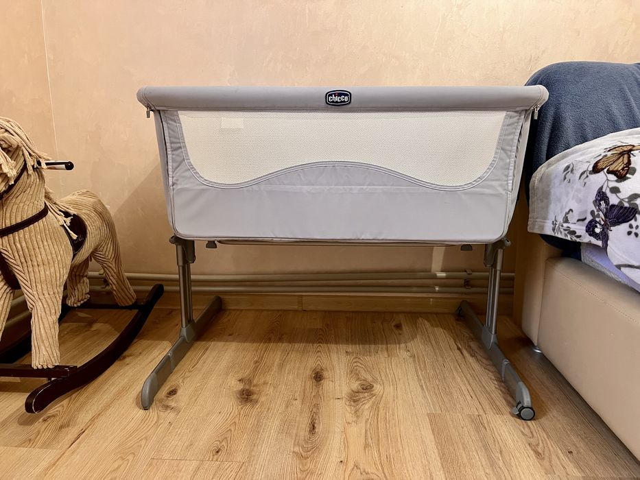 chicco next2me приставна кроватка