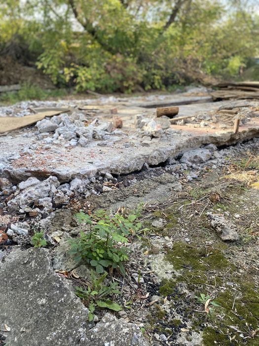 Продам членство у гаражному кооперативі "Кристал"