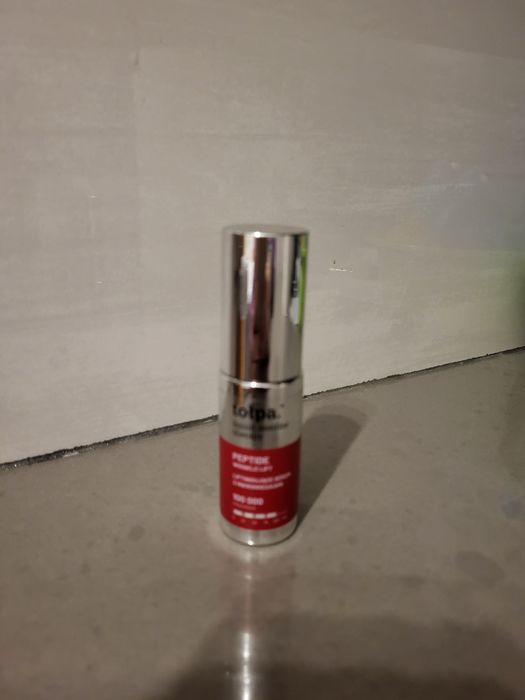 Serum liftingujące tołpa mikroigły