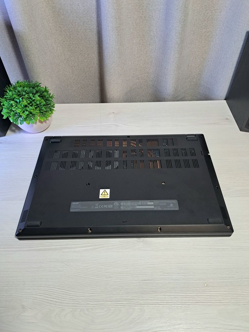 Ноутбук Acer Nitro V15/i5-13420H/16 Gb/512 Gb/GeForce RTX 4050 6 Gb