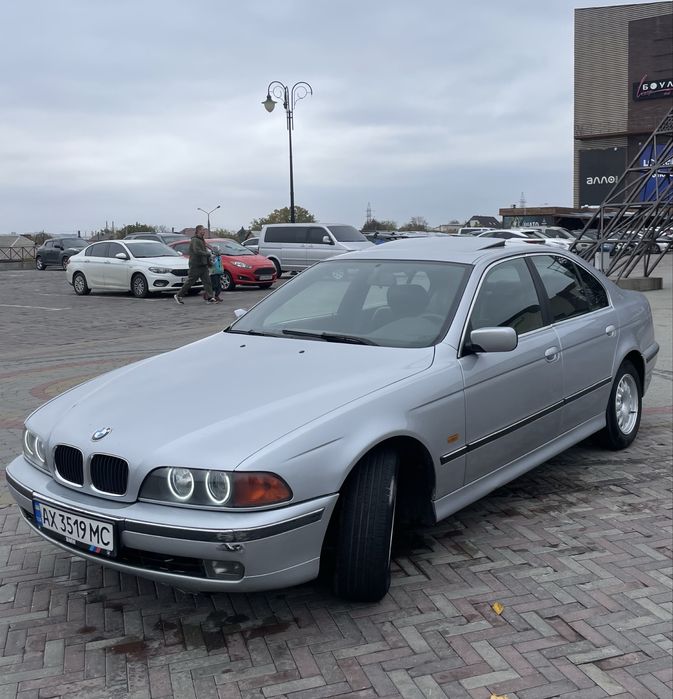 BMW e39 523i автомат БМВ е39
